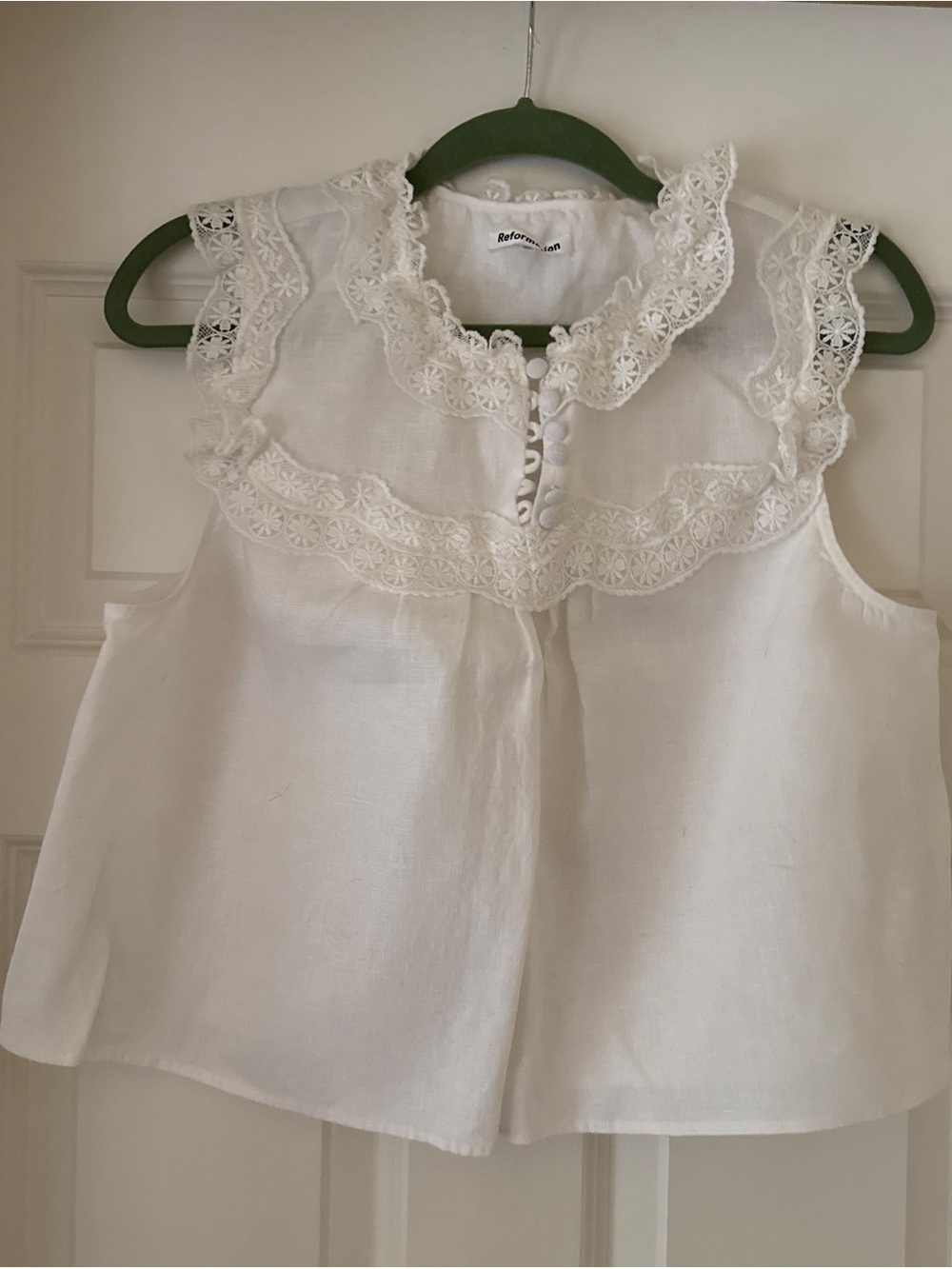 Reformation White Eyelet Lace Sleeveless Top for Girls